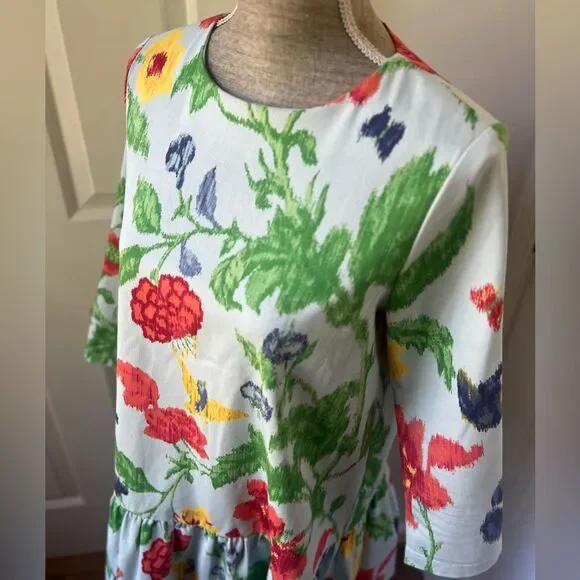 Tuckernuck Pierce Dress in Blue Floral Flounce Hem 3/4 Sleeve Size Medium - Picture 2 of 5